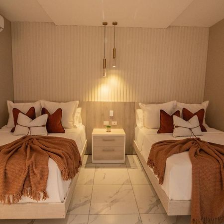 Lovera Hotel サンティアゴ・デ・ロス・カバリェロス エクステリア 写真
