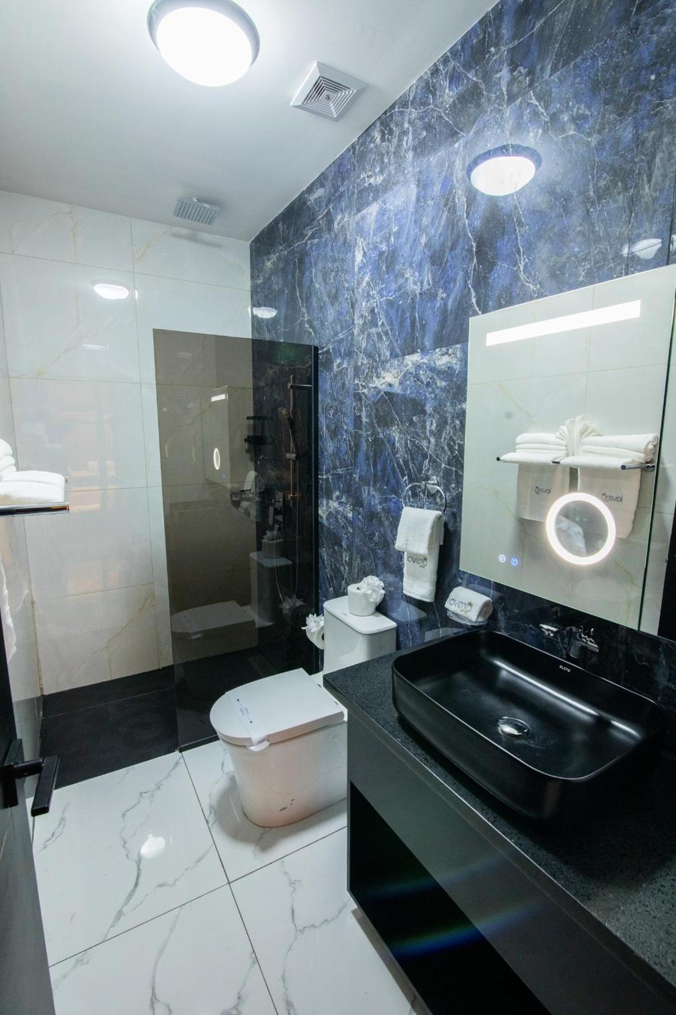Lovera Hotel サンティアゴ・デ・ロス・カバリェロス エクステリア 写真